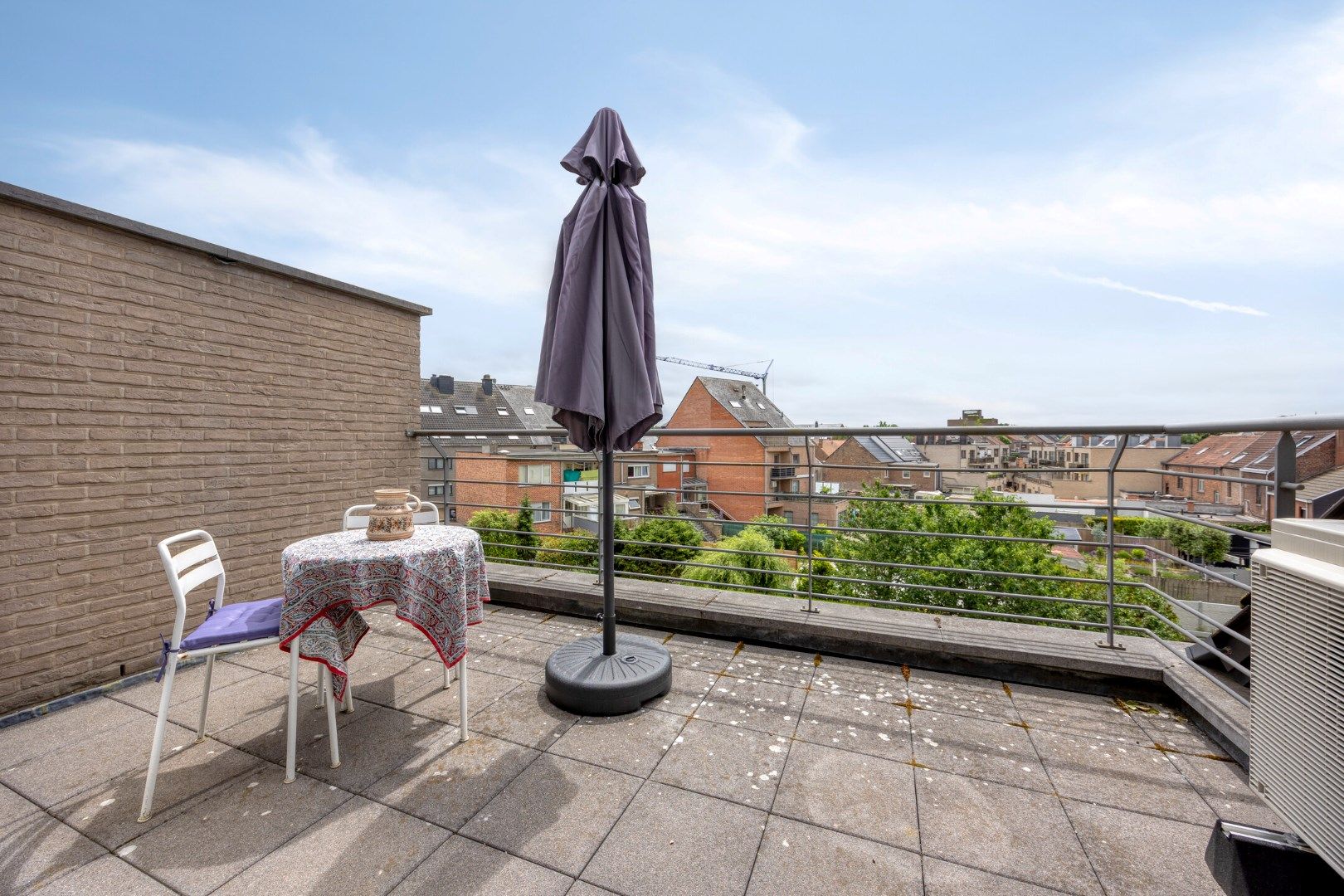 Ruime, moderne duplex met 3 slaapkamers, dressing én zolder – instapklaar en energiezuinig! foto 18