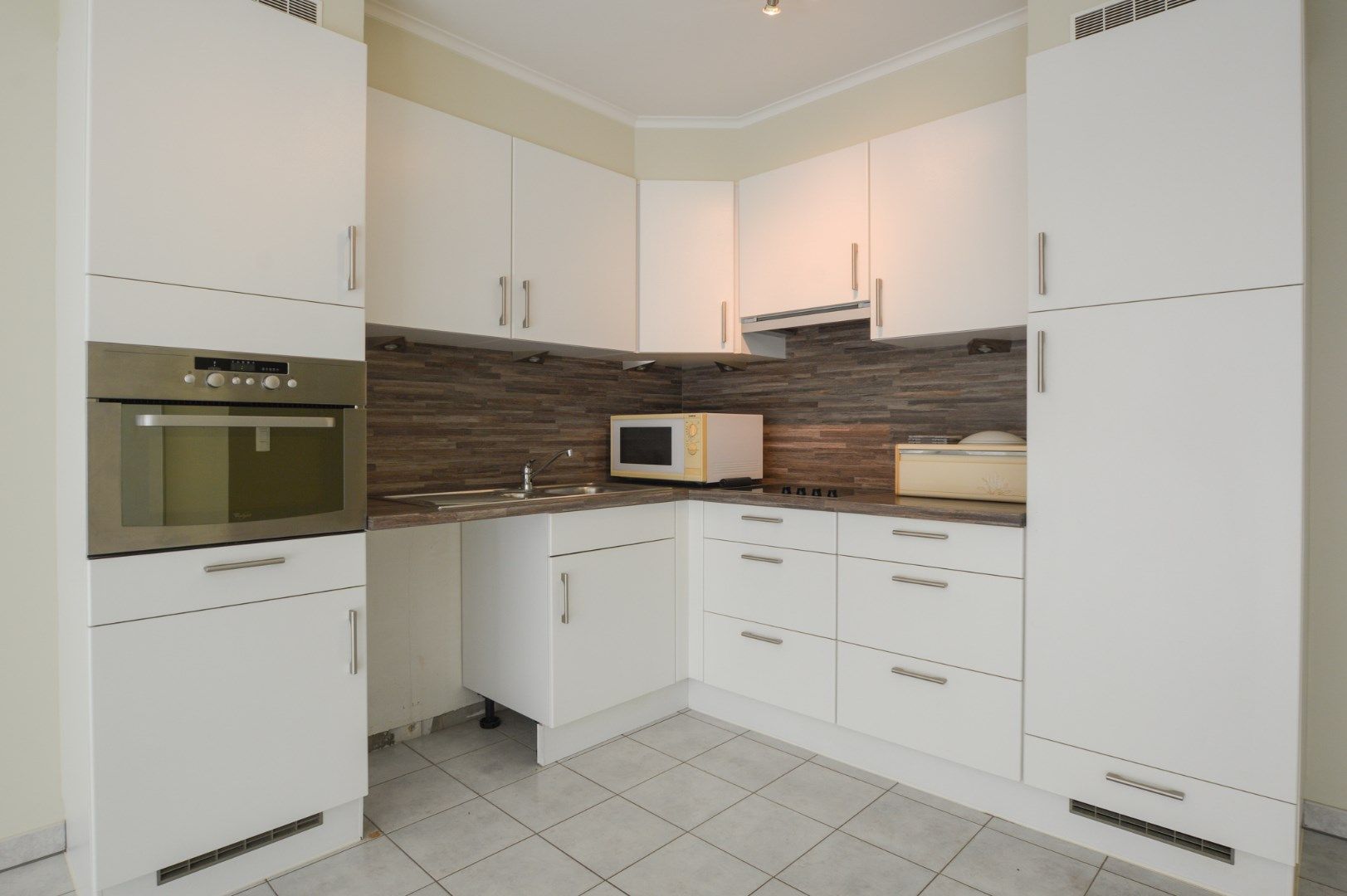 Appartement met 2 slaapkamers te huur in het hartje van Oostende foto 5