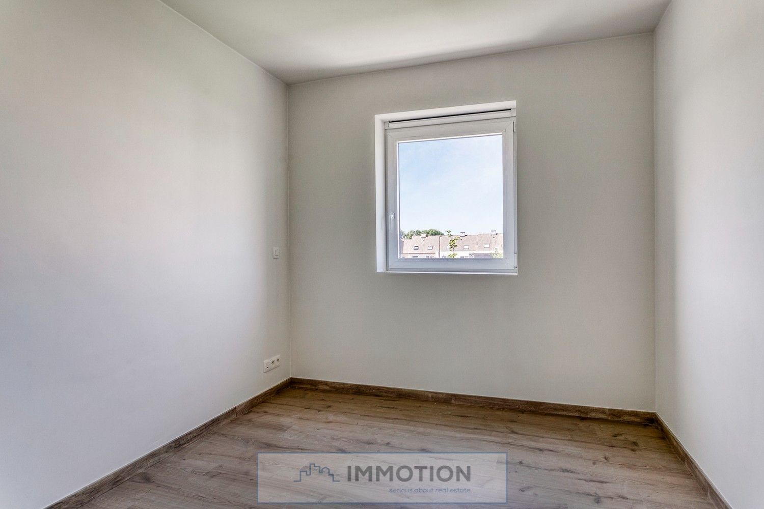 SEIZOENSWIJK - Investeer zorgeloos in knap wonen in Kuurne - lot 094M foto 14