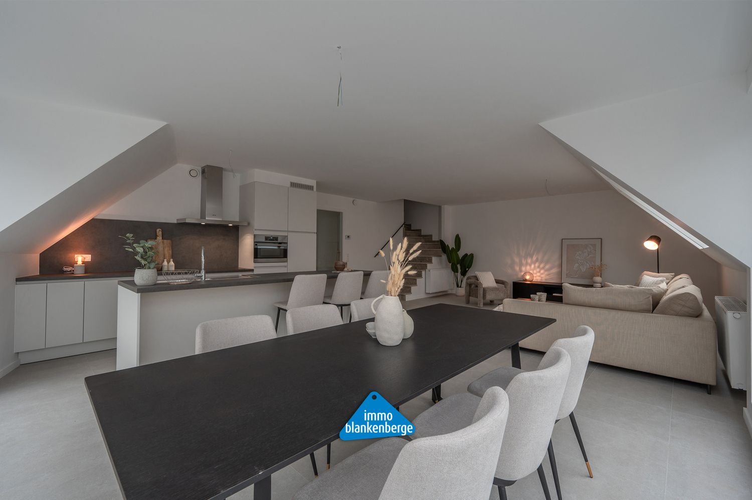 Exclusieve penthouse met twee slaapkamers en terras foto 41