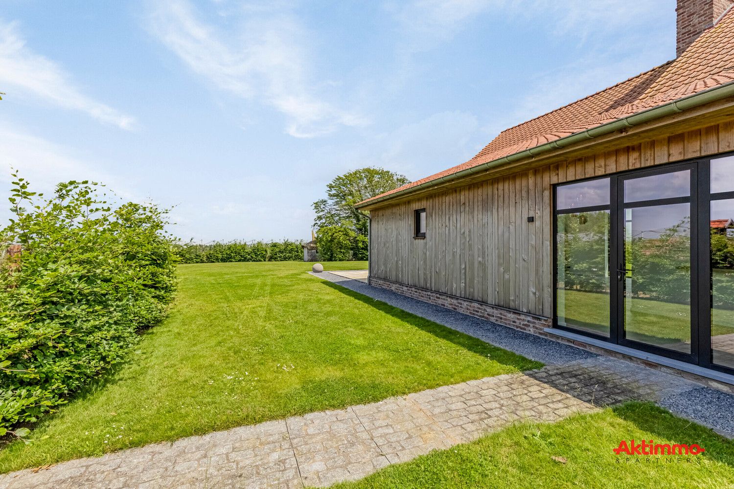 Stijlvolle woning met B&B te koop! foto 47