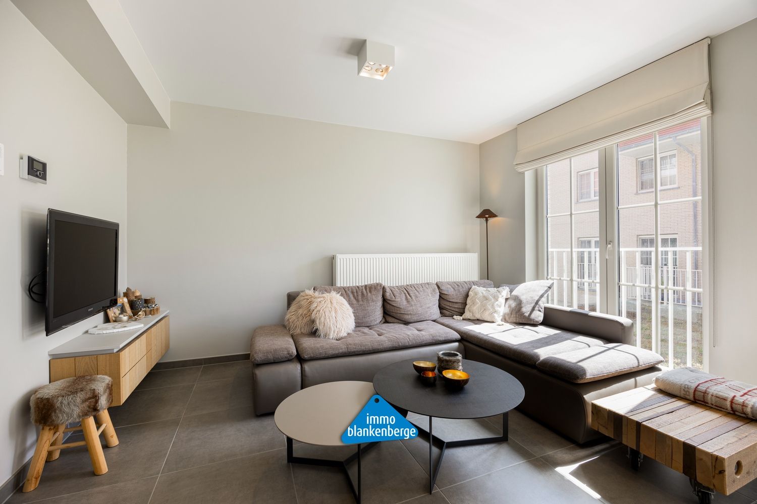 Gelijkvloers 2-slaapkamerappartement met tuin en luxe afwerking in De Haan foto 9