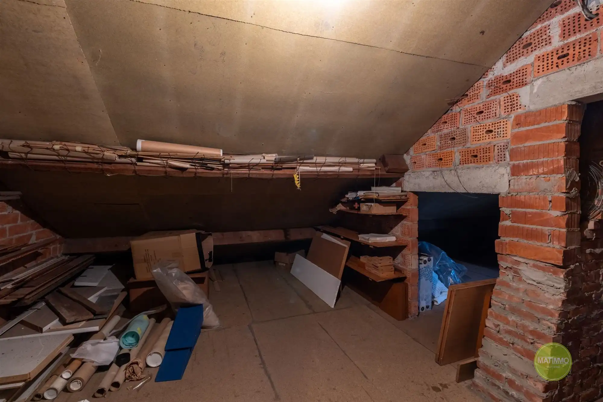 Ruime woning met 3 slaapkamers te Mol-Achterbos.  foto 18