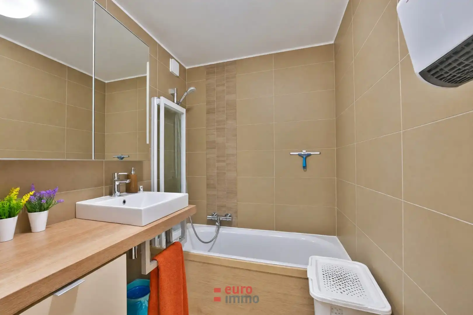 Zéér rustig gelegen appartement met 2 slaapkamers in een topdomein! foto 8