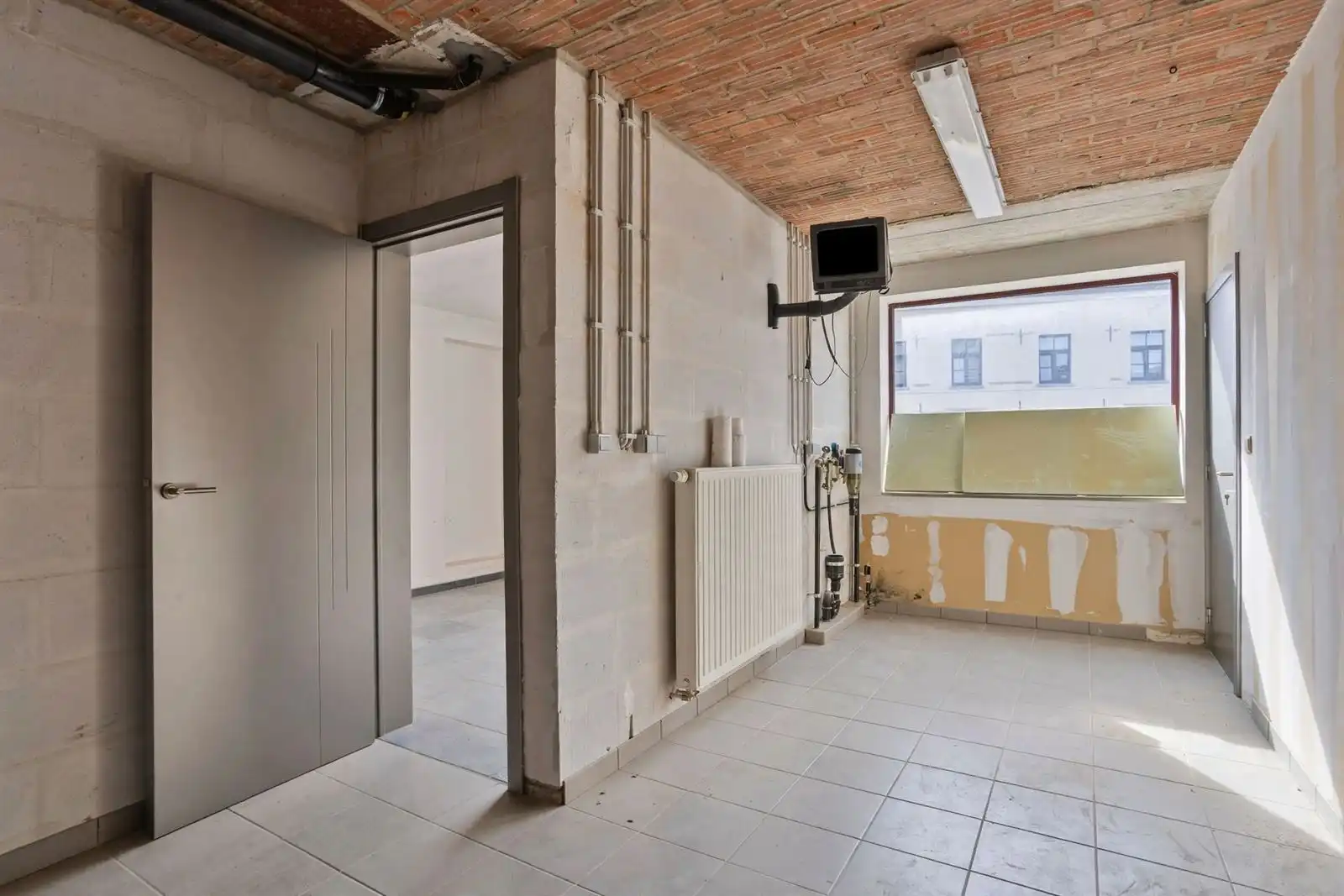 Woning met 2 slaapkamers en garage te Neigem foto 9