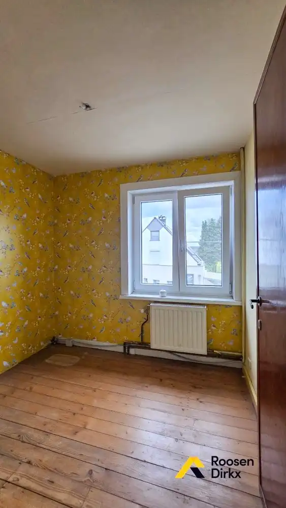 Charmante HOB gezinswoning met degelijke basisstructuur, 3 slaapkamers hartje Bree foto 24