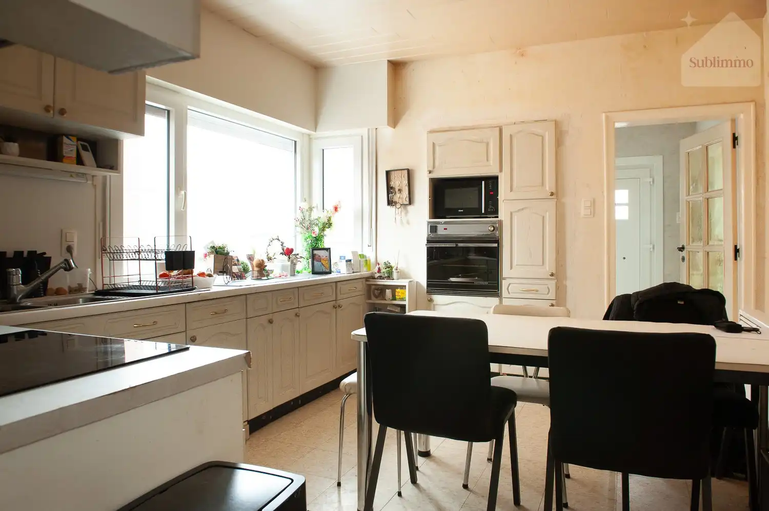 Halfopen bebouwing met 3 slaapkamers en ruime tuin (1.147 m²) te koop in Mol – Achterbos foto 8