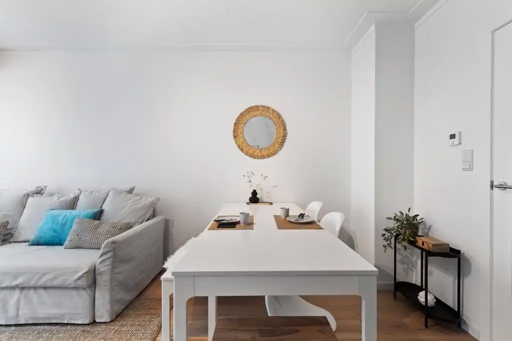 GERENOVEERD 1-SLAAPKAMERAPPARTEMENT OP TOPLIGGING IN DE PANNE foto 3