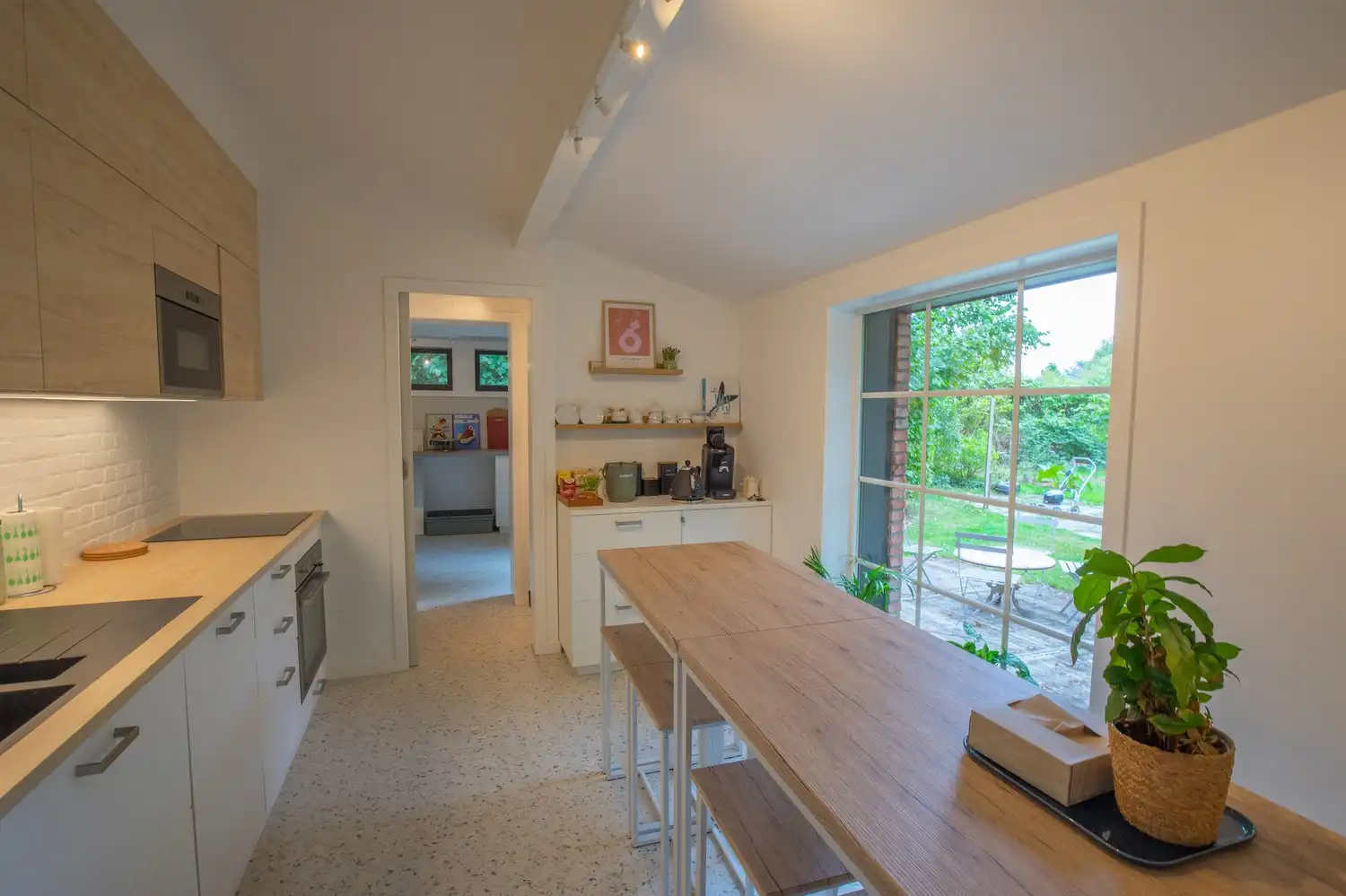 Rustig gelegen kantoorruimte in groene omgeving met parkeergelegenheid foto 8