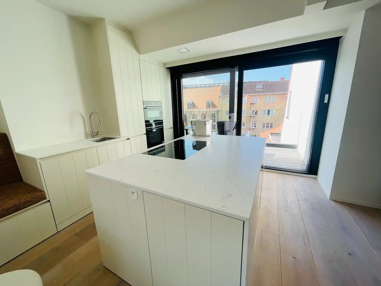 Brugge centrum, op 'Zand EXCLUSIEF GEMEUBELD APPARTEMENT MET ZONNETERRAS&nbsp; &nbsp; &nbsp;ALLES GLOEDNIEUW&nbsp; &nbsp; &nbsp;TOPKWALITEIT foto 17