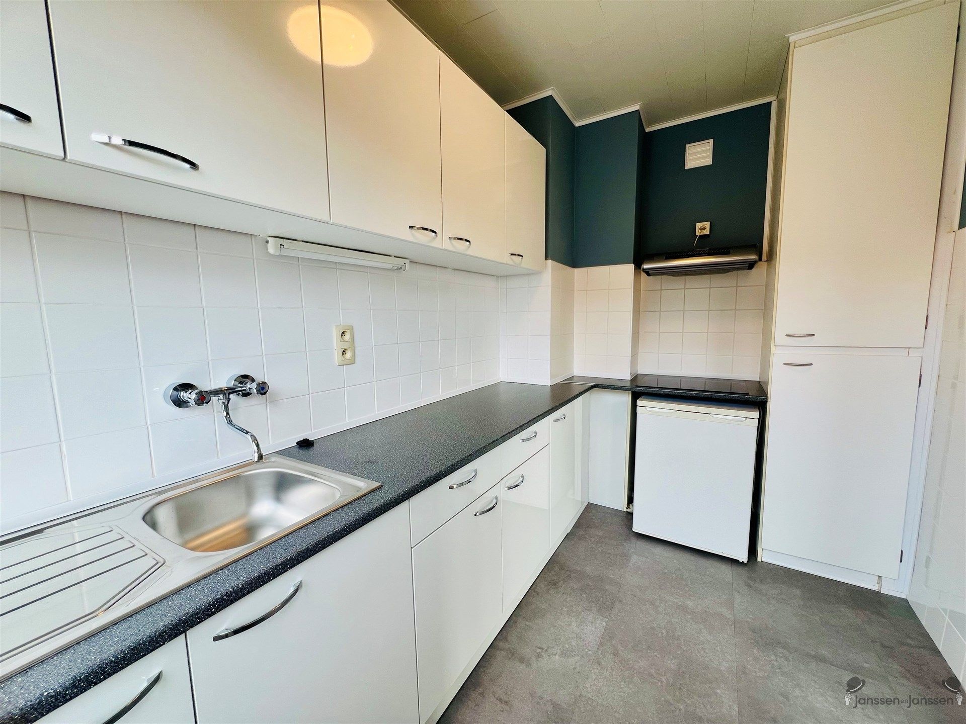 Ruim 2 slpk appartement in centrum foto 5