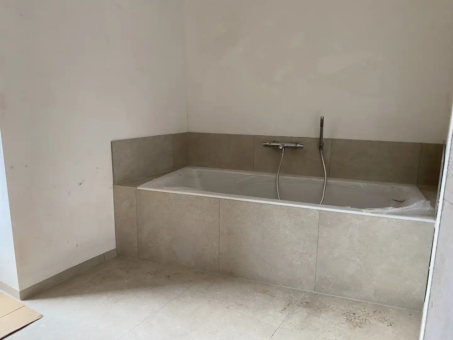 Halfopen moderne nieuwbouwwoning in Ertvelde foto 14