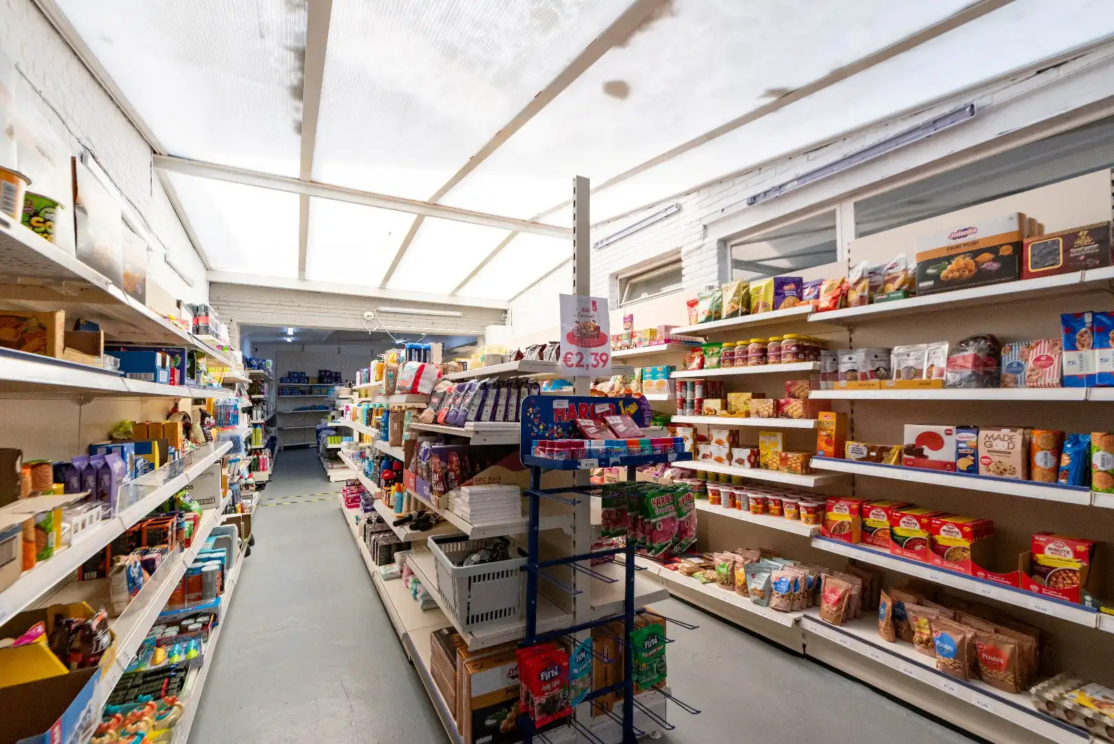 Ruim handelspand van 165 m² met tal van mogelijkheden foto 3