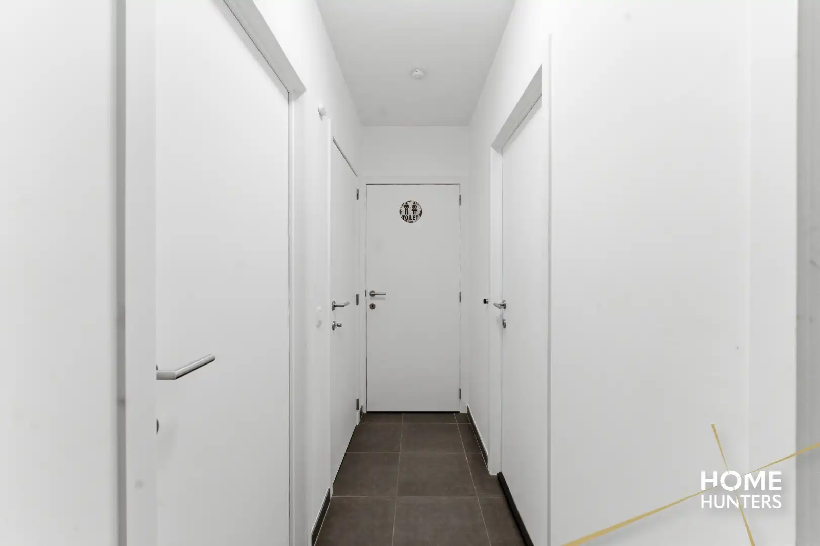 Stijlvol en lichtrijk appartement met terras in het hart van Ieper foto 13