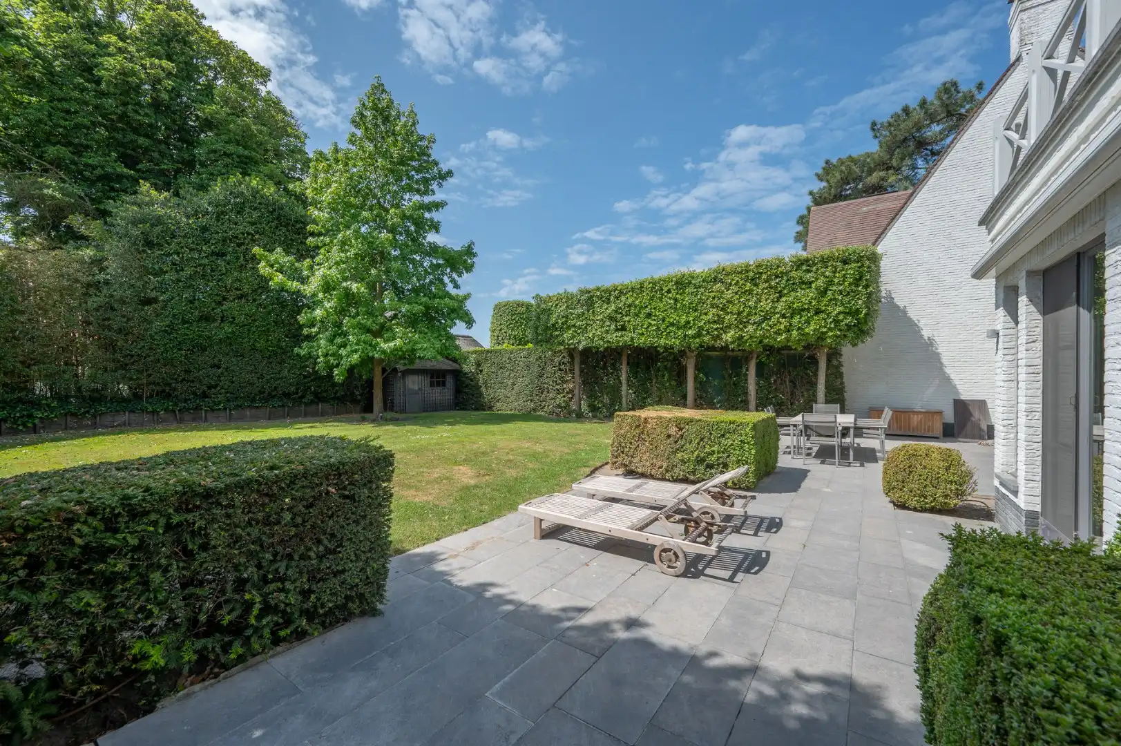 Ruime en stijlvolle villa met optimale privacy op een topligging in het Zoute foto 13