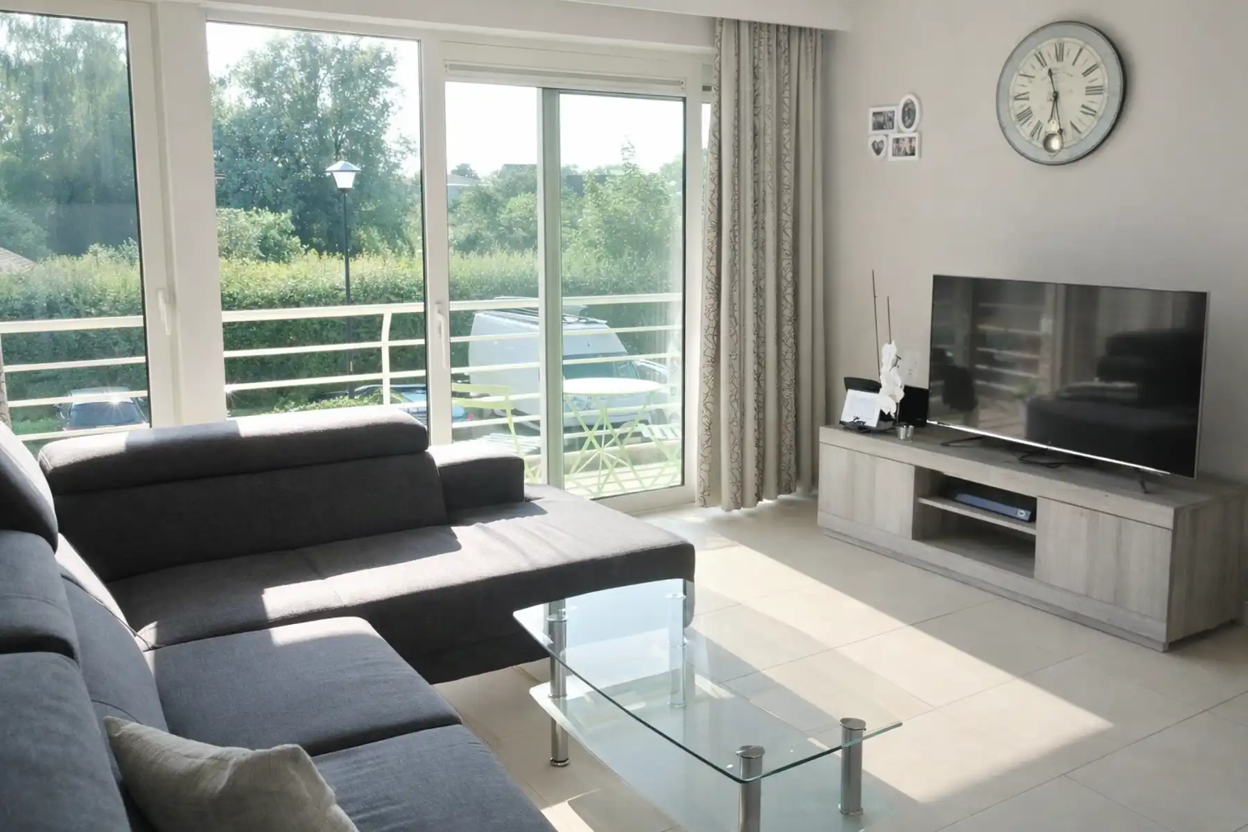 Rustig gelegen appartement met 2 slaapkamers en garage te Beernem foto 4