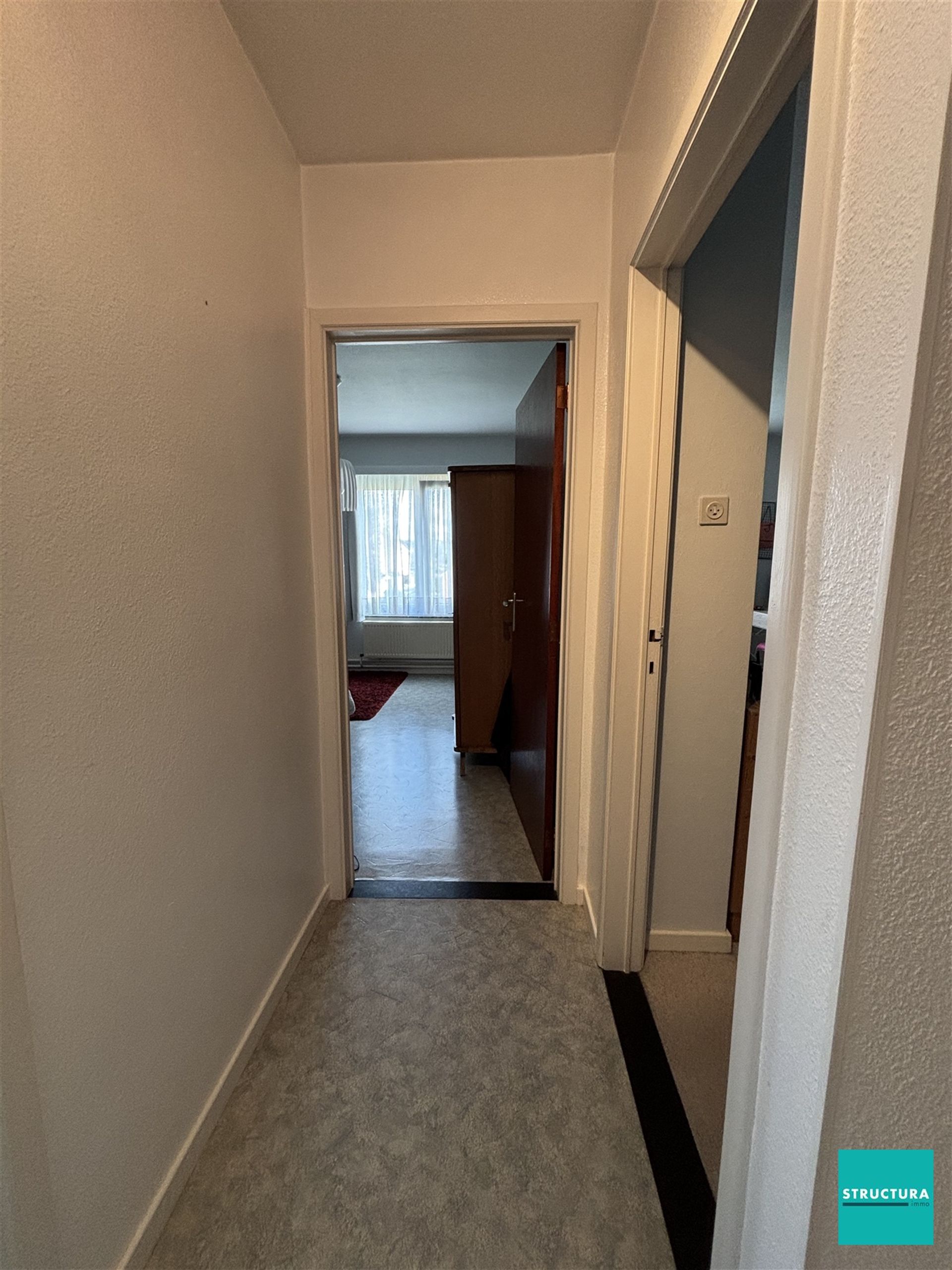 Bezoeken VOLZET!!! Woning met garage en tuin foto 19