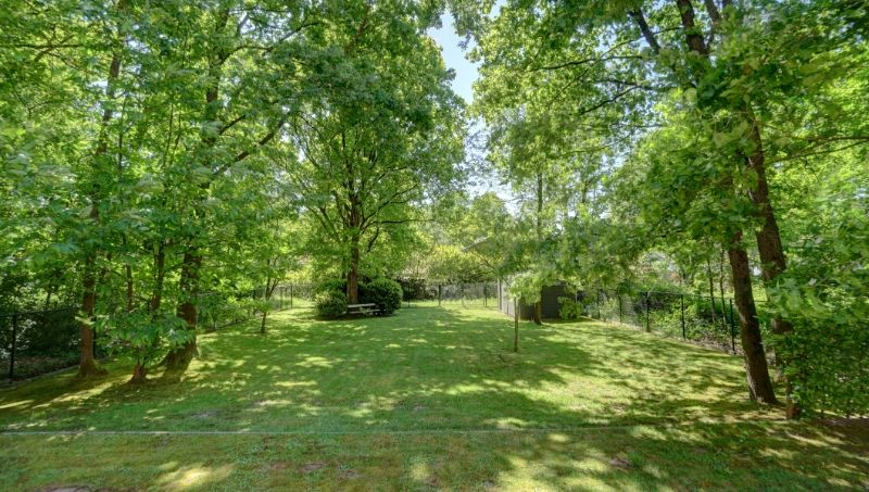 Instapklare villa van 265m² in pastorale stijl op 11 are 93 ca met mooie tuin foto 6
