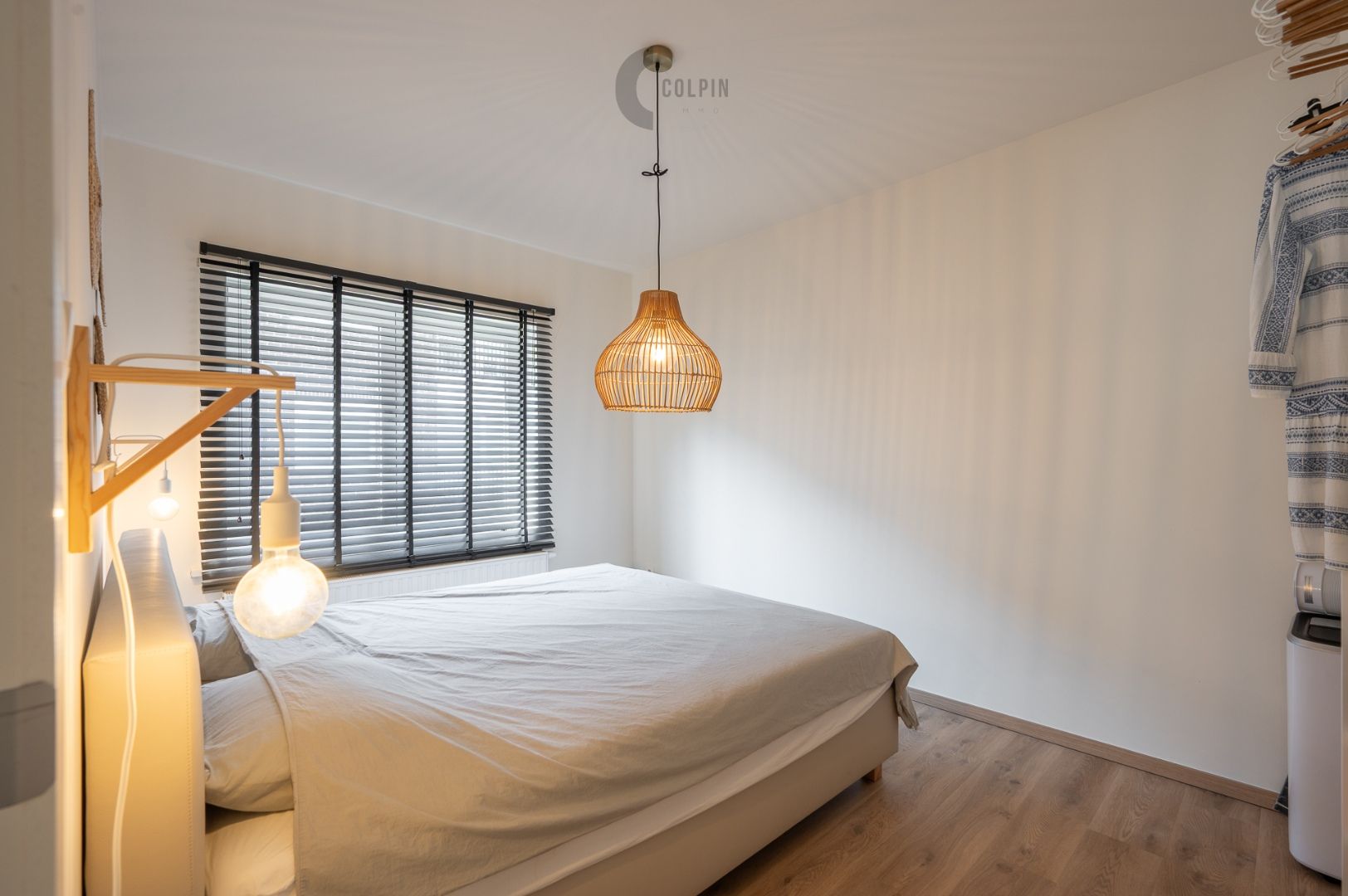 Gerenoveerd hoekappartement vlakbij het Heldenplein foto 8