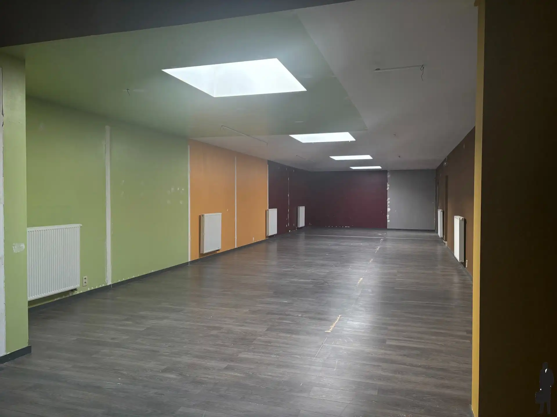 Commercieel gelijkvloers (220m²) op toplocatie Brasschaat! foto 3