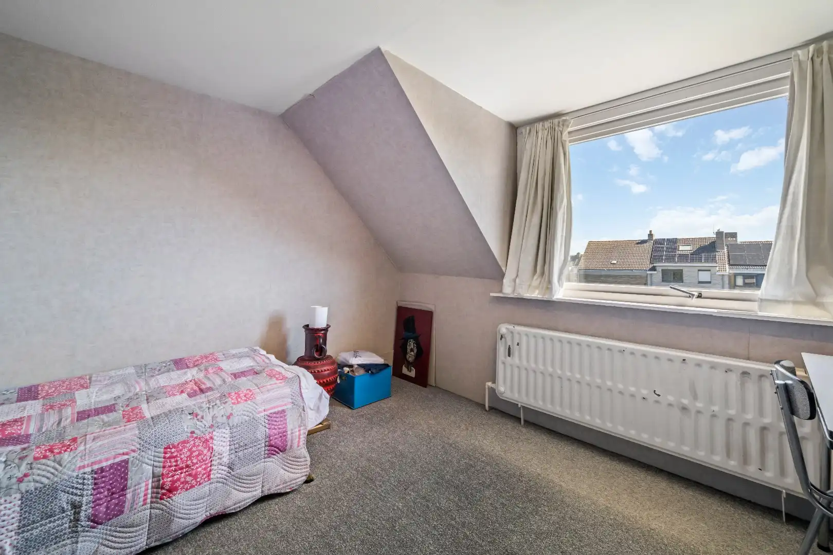 Ruime bel-étage foto 11