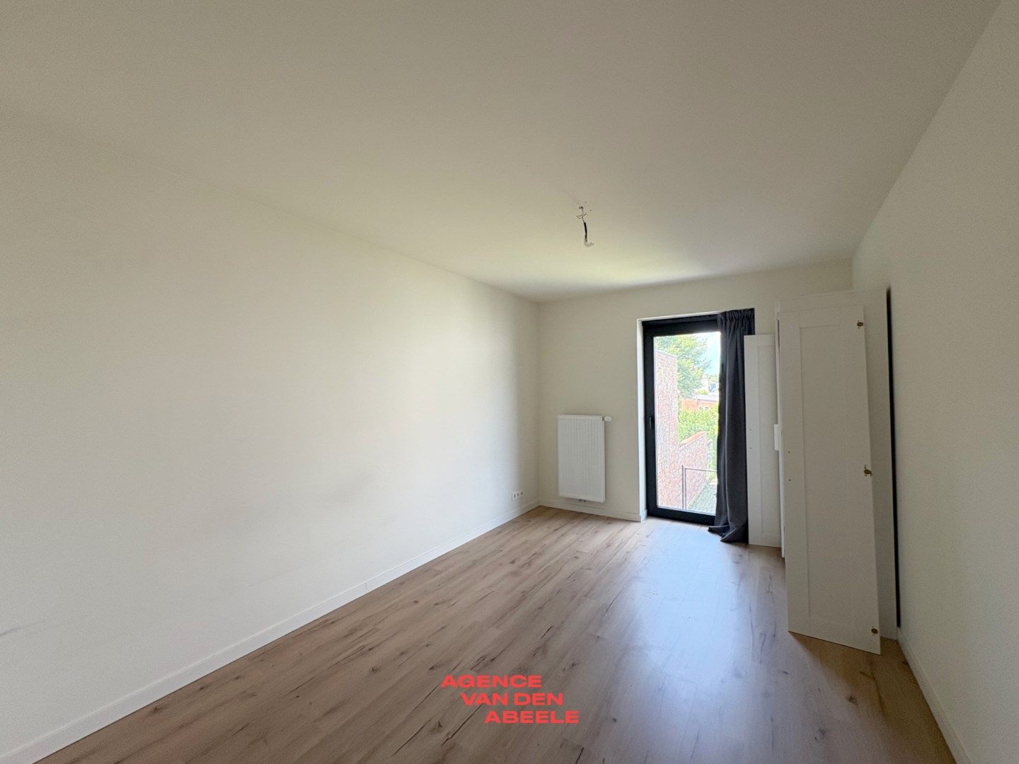 Nieuwbouwwoning met 3 slaapkamers, tuin en terras foto 11