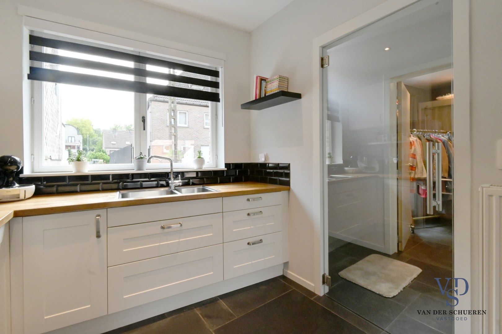 Charmante woning, centrum Gavere  foto 3