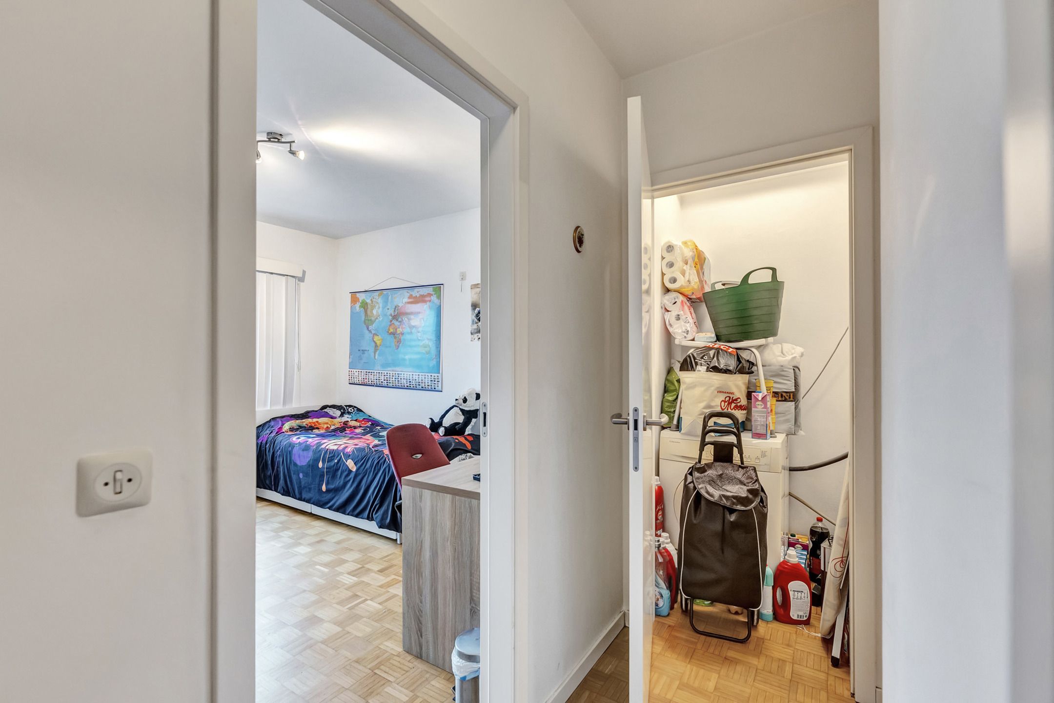 Tweeslaapkamer appartement met garage op toplocatie! foto 9