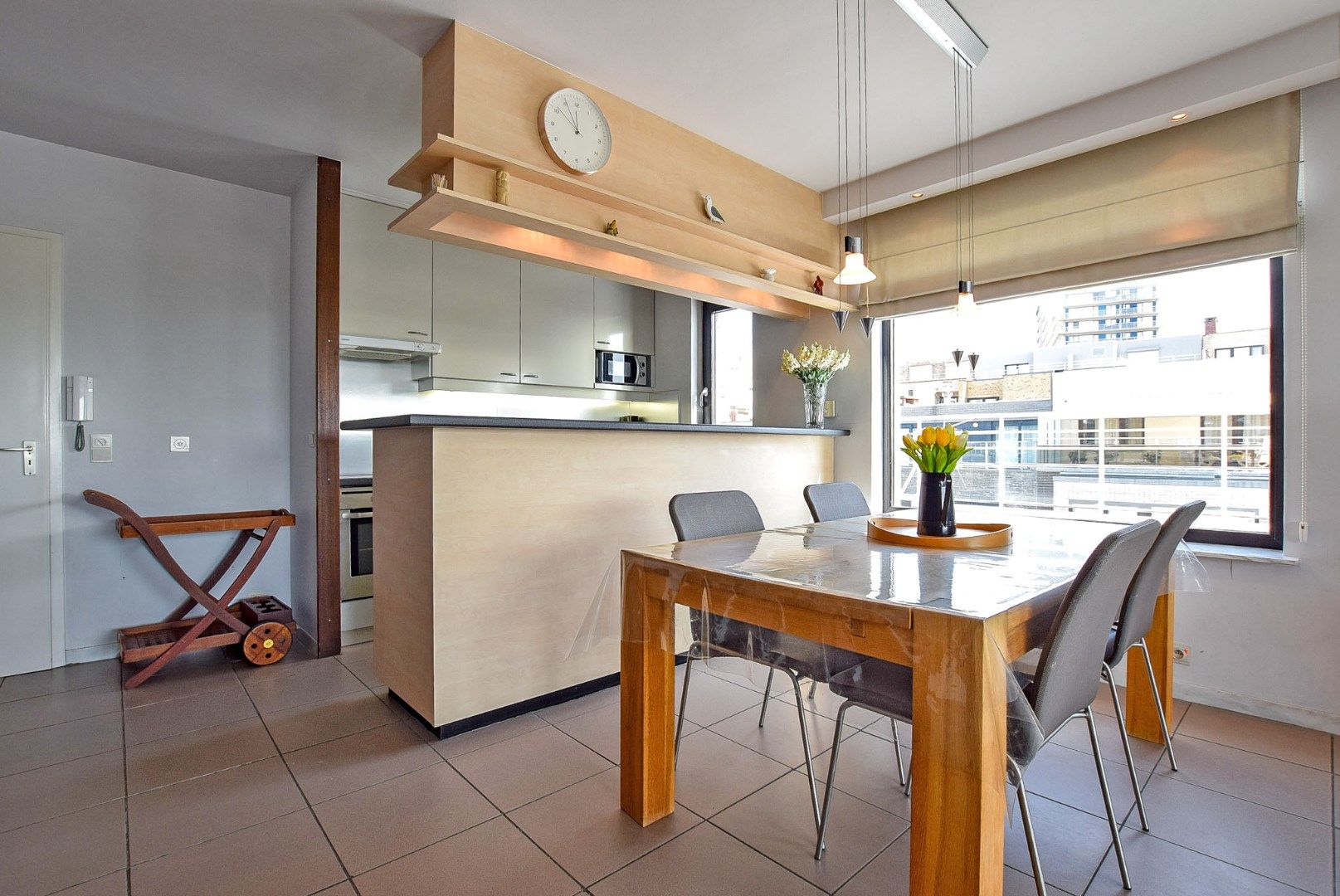 Ruim penthouse (3-slaapkamerappartement) met maar liefst 120m2 terrassen te Oostduinkerke-Bad.  foto 10