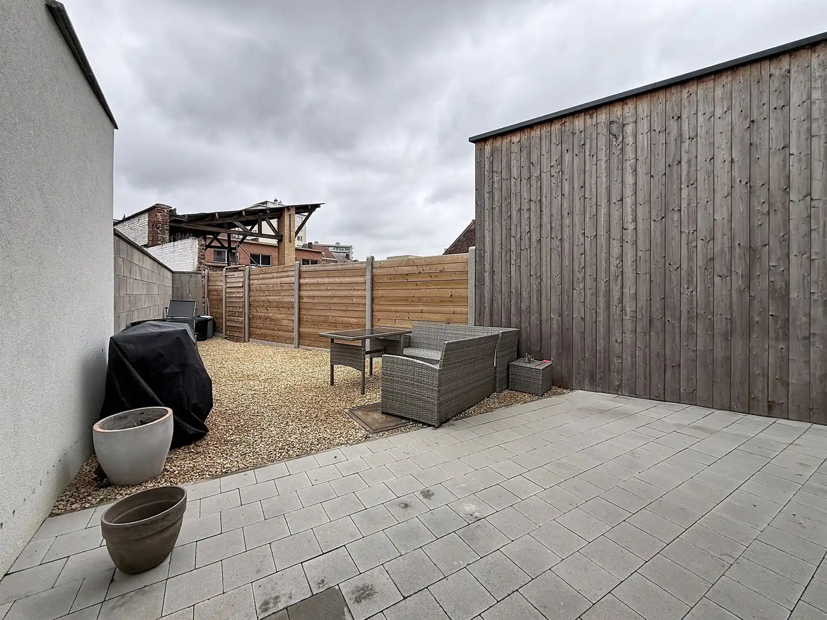 Instapklare stadswoning, terras/tuintje, 3 slpks foto 4
