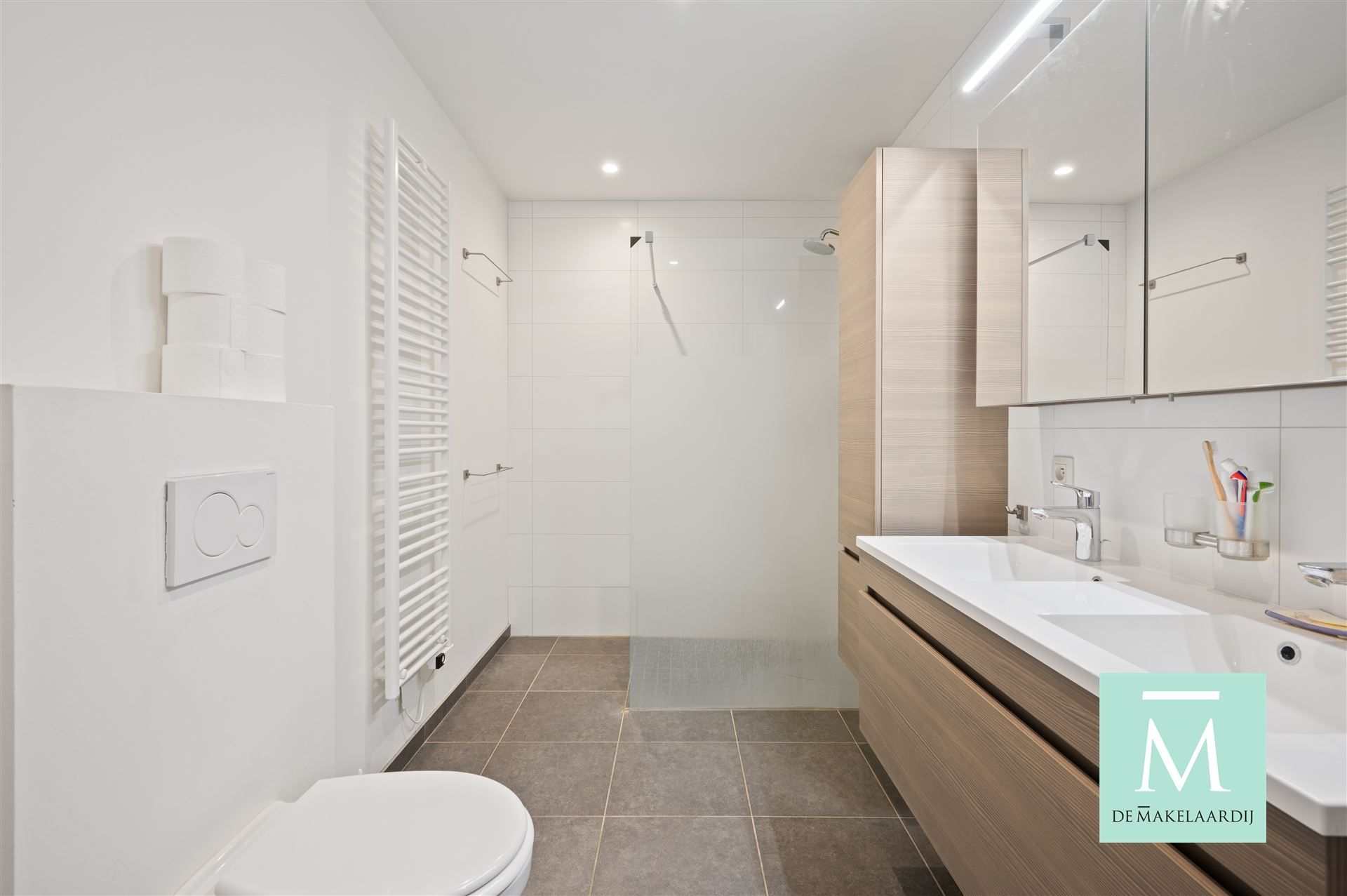 Appartement met 2 slaapkamers en zeer ruim terras foto 15