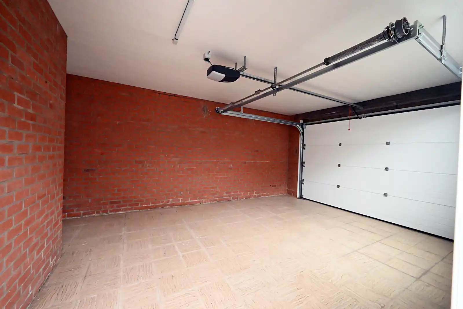 Prachtig afgewerkte woning met 3 slaapkamers in het centrum van Ardooie foto 15