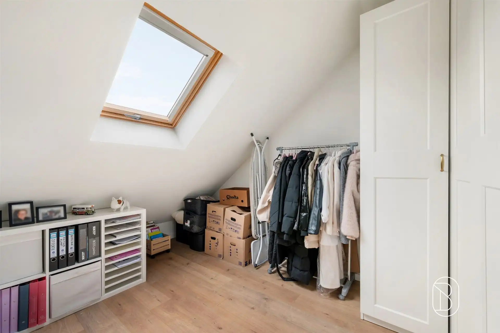 Gerenoveerde woning met 3 slpk en tuin in Kortrijk! foto 11