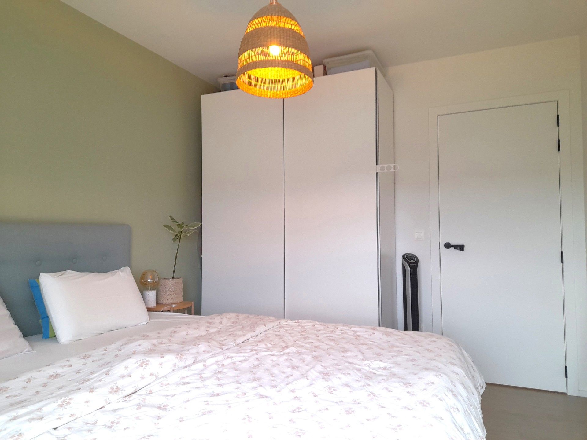 Mooi 2-slpk-appartement met terras foto 15