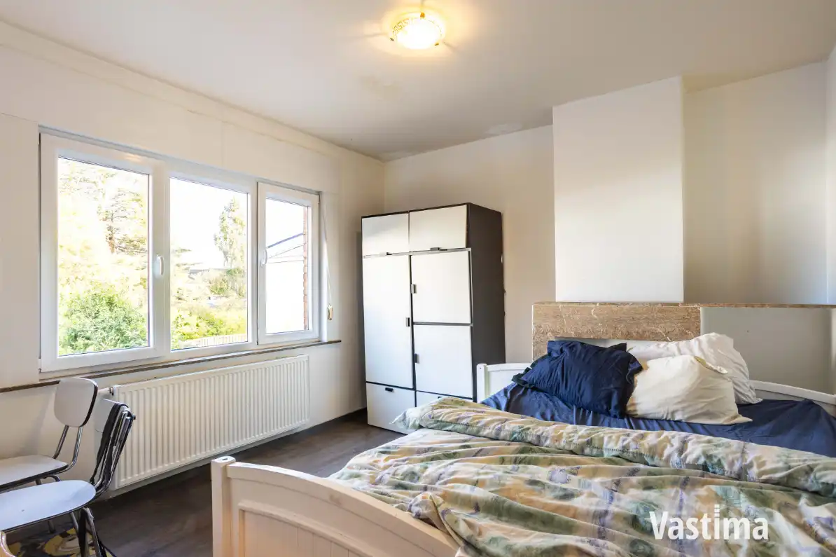 Instapklare stadswoning met 3 slaapkamers, 2 badkamers en tuin foto 11