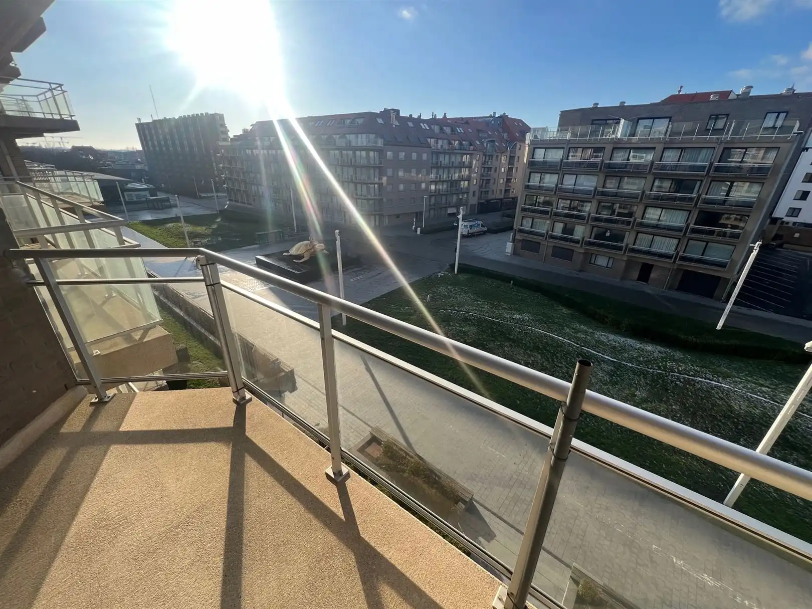 Prachtig gelegen studio in perfecte staat foto 20