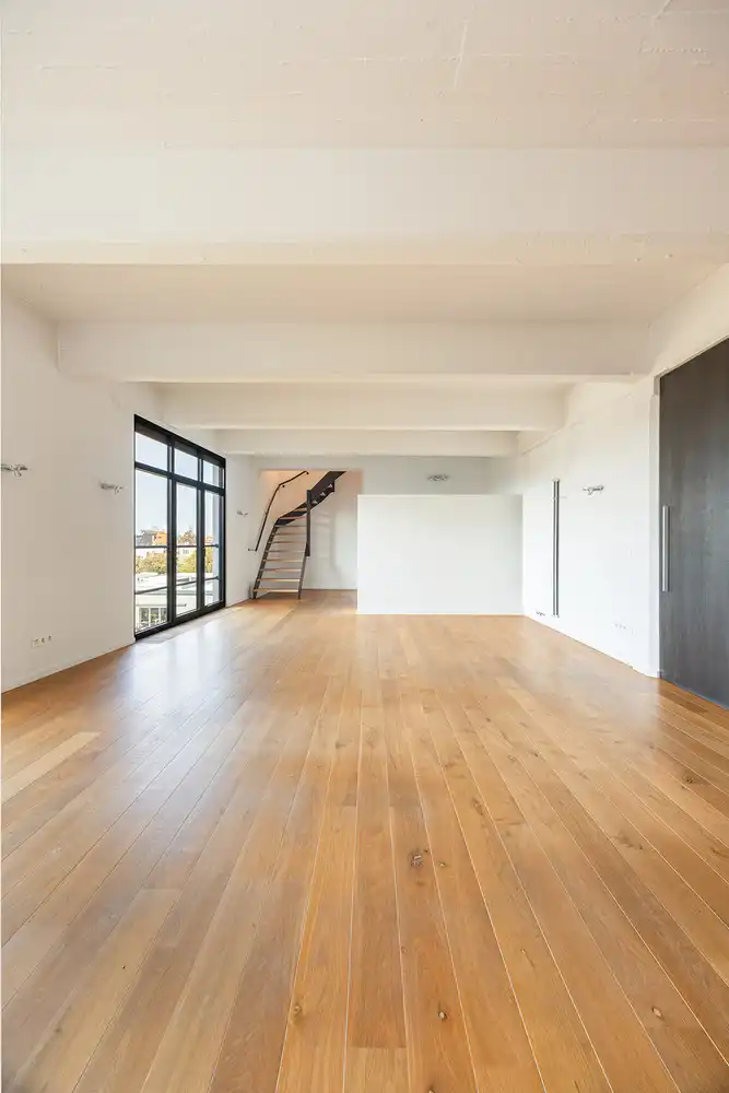 Uitzonderlijke loft 200m² + aangelegde daktuin, terras en 2 optionele garages in rustig, groen woonerf op de grens Borgerhout/Antwerpen foto 5