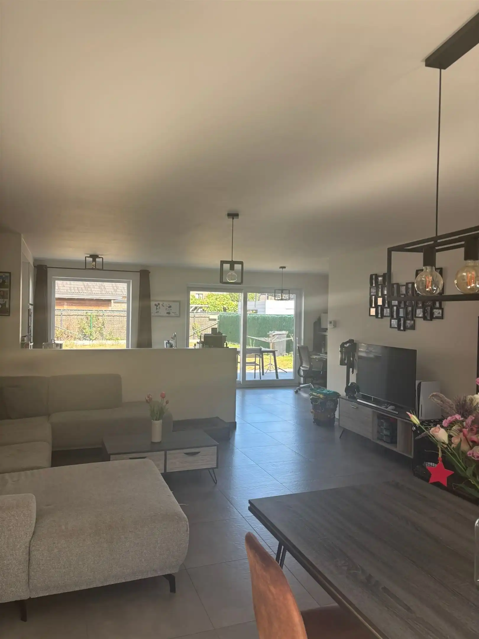 Rijwoning met 3 slaapkamers foto 6