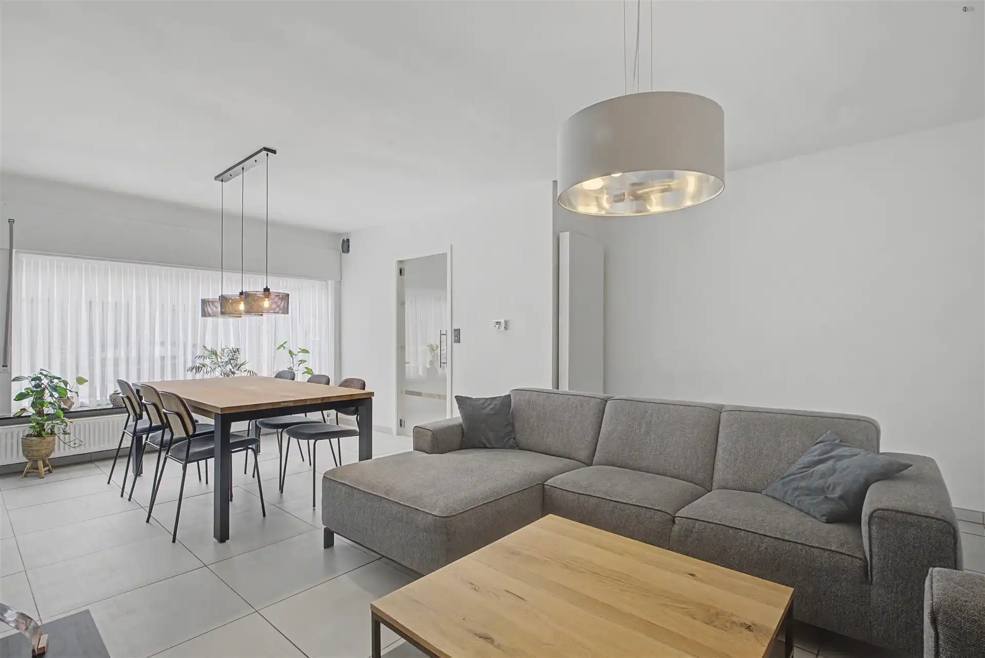 Ideale starterswoning te Moerbeke foto 4