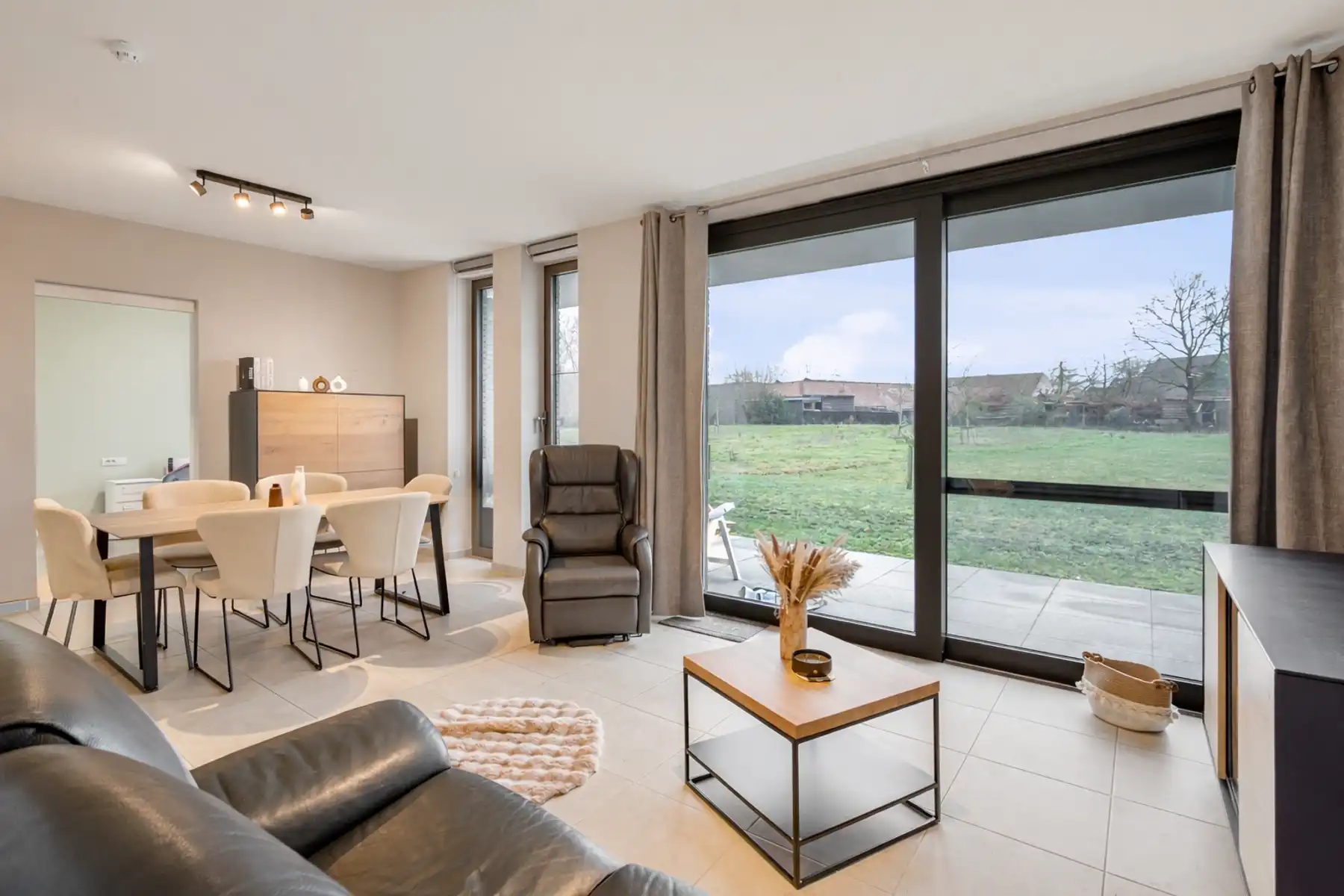 Hedendaagse assistentiewoning in residentie Meerschevenne foto 2