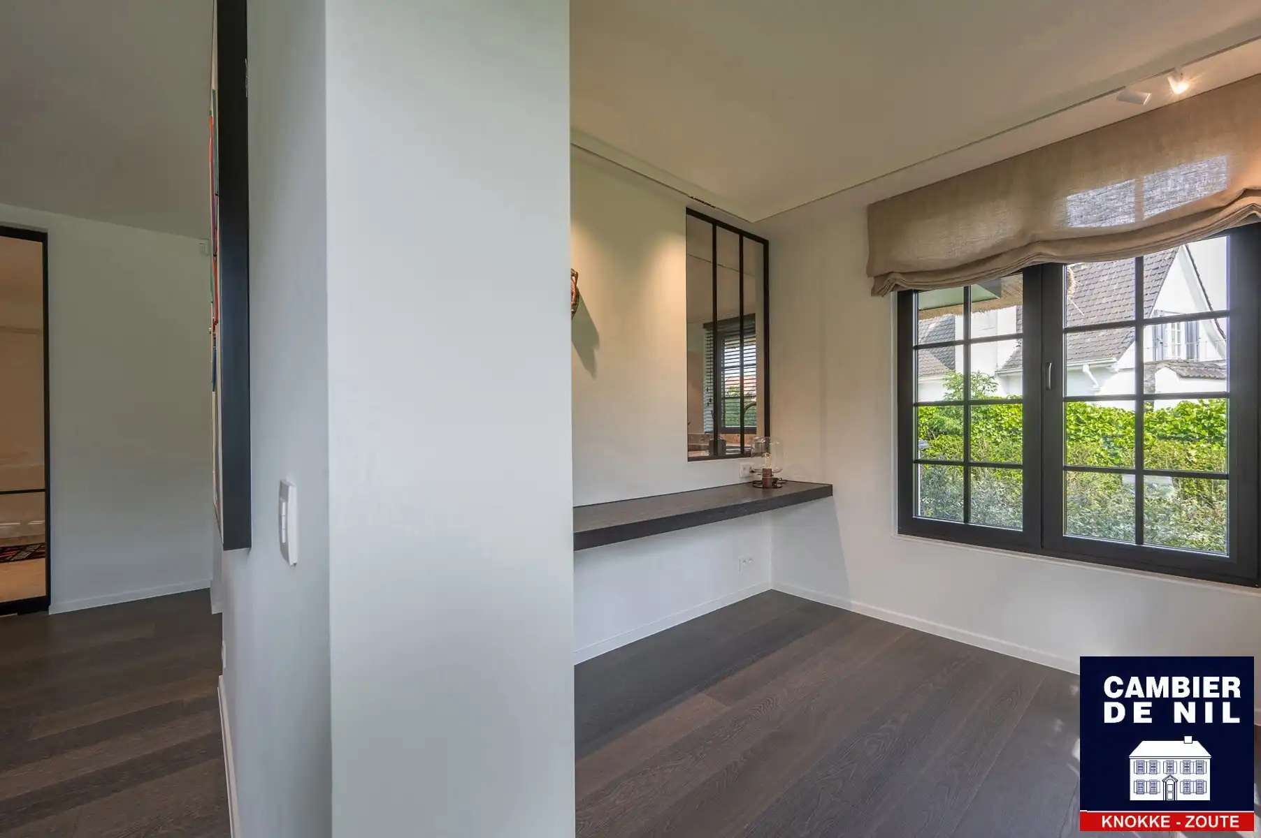 Ruime, volledig gerenoveerde villa aan de rand van het Zoute foto 13