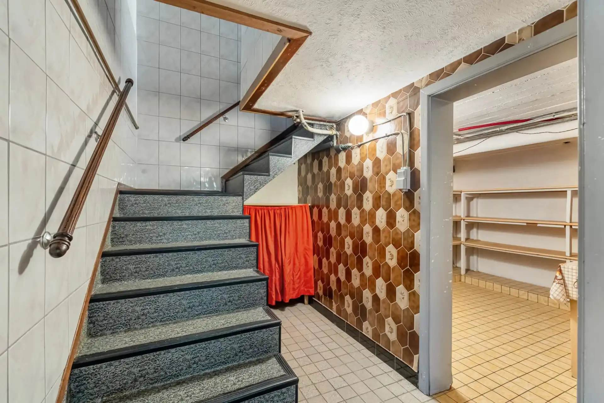 Karaktervolle woning met 3 slaapkamers en ruime tuin in Paal-Beringen foto 24