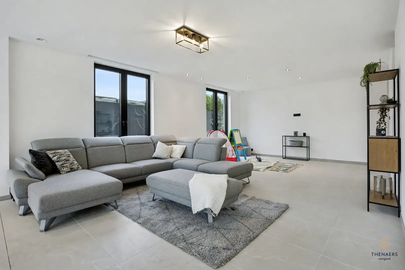 Nieuwbouwwoning met 3 slaapkamers en luxueuze afwerking. foto 6