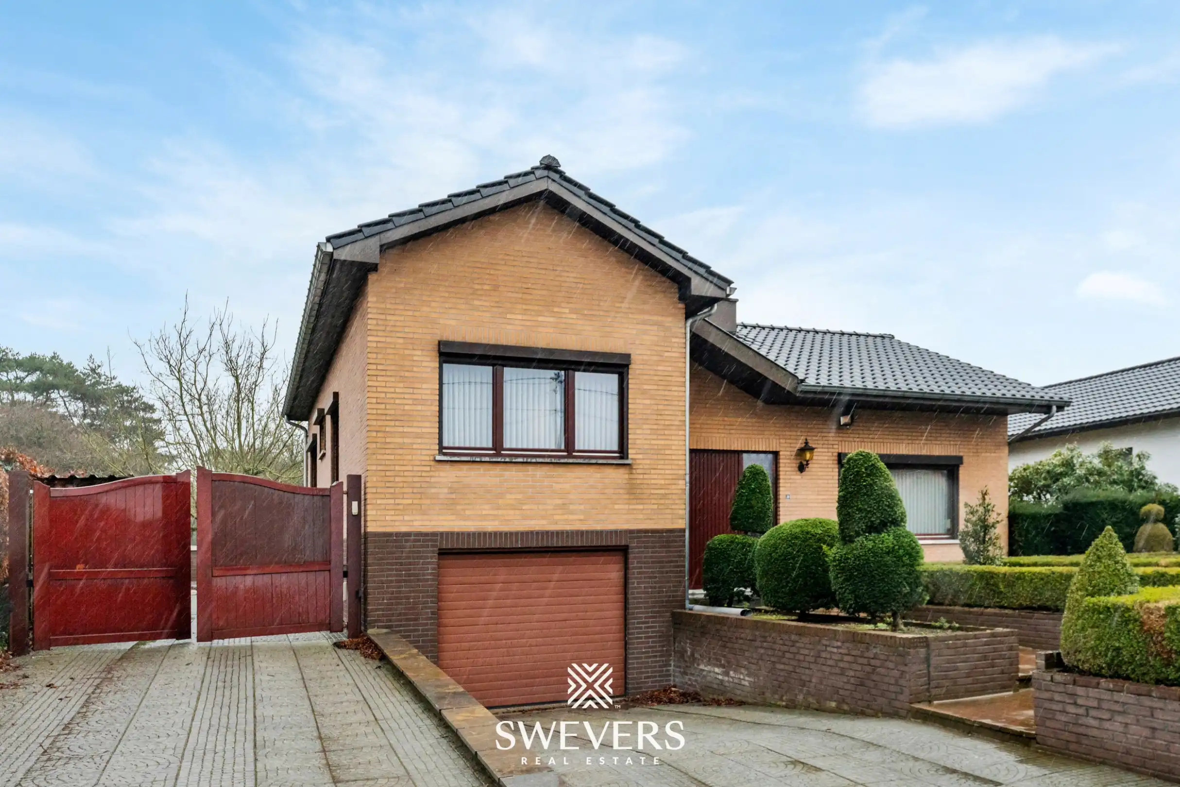 Open bebouwing met drie slaapkamers op uitzonderlijk groot perceel van 1.897 m² foto 25