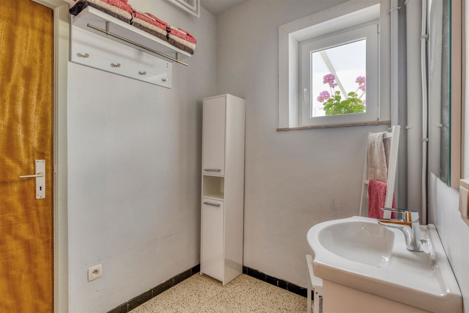 4-gevel woning te koop op 67 are  foto 12