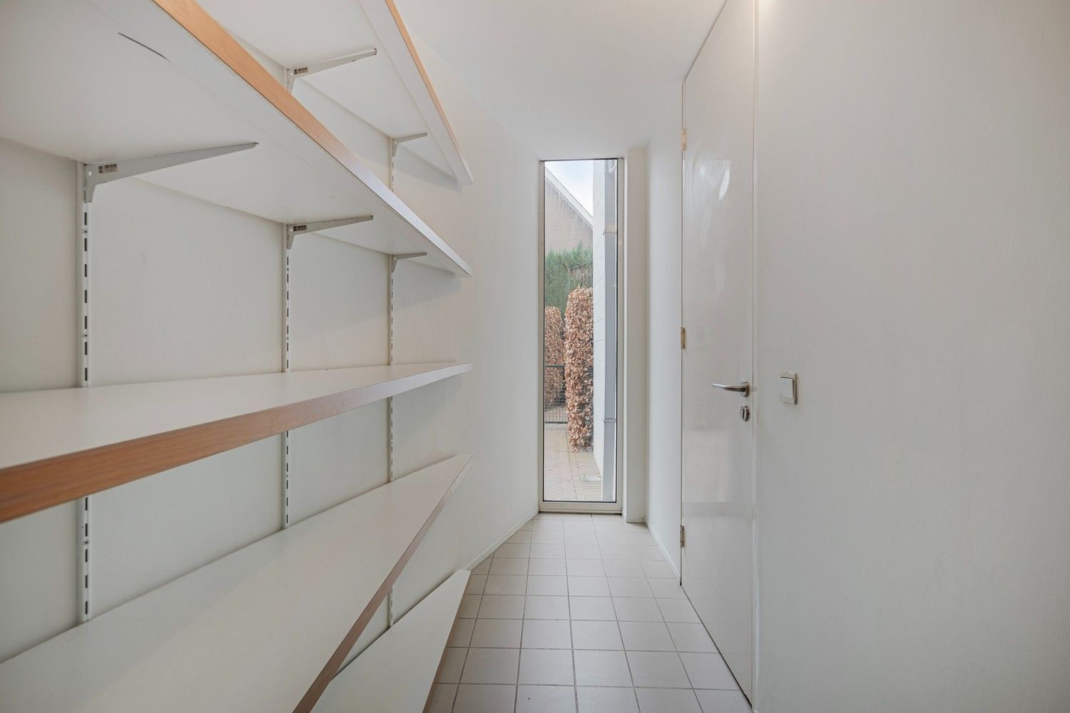 Moderne villa met ruime leefruimte, 4 slaapkamers en 2 badkamers op 13 are in gegeerde buurt Neerharen- Lanaken foto 23