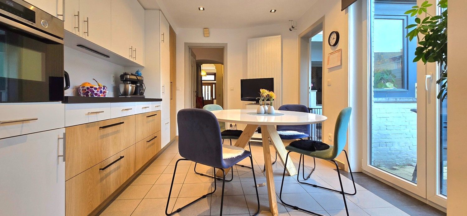 Charmant herenhuis met 5 slaapkamers te koop in Hasselt foto 13
