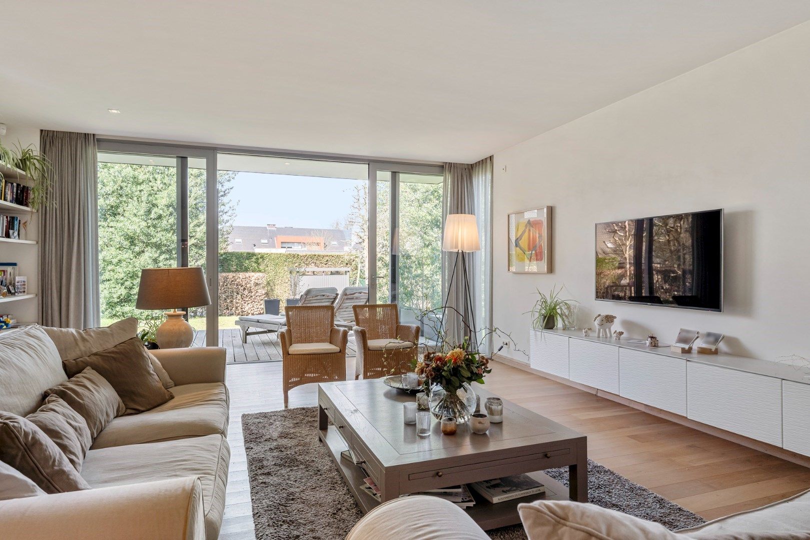 Statige vrijstaande herenwoning vlakbij Genk-centrum - EPC A-Label foto 13
