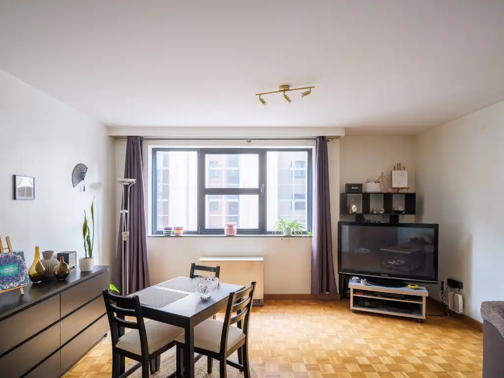 Instapklaar 1-slaapkamerappartement nabij het Zuid foto 4