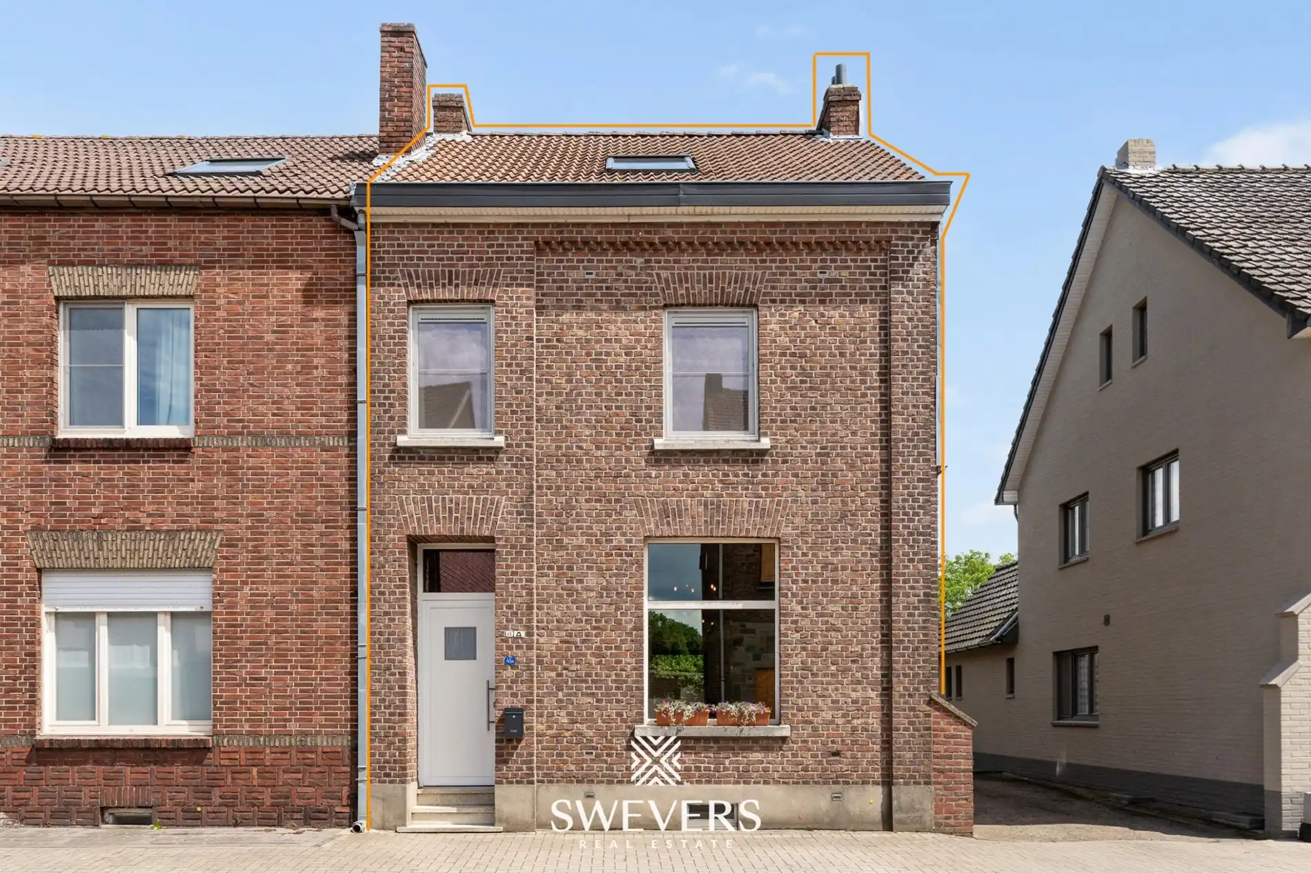 Riante 4 slaapkamer woning in Vucht foto {{pictureIndex}}